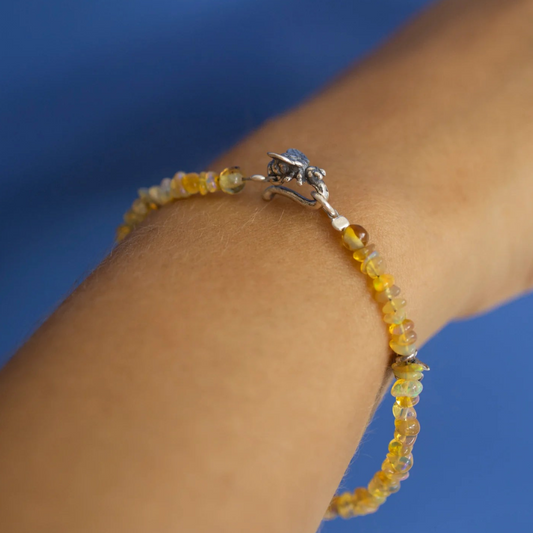 Honeybee Bracelet | Natural Charm and Refined Style