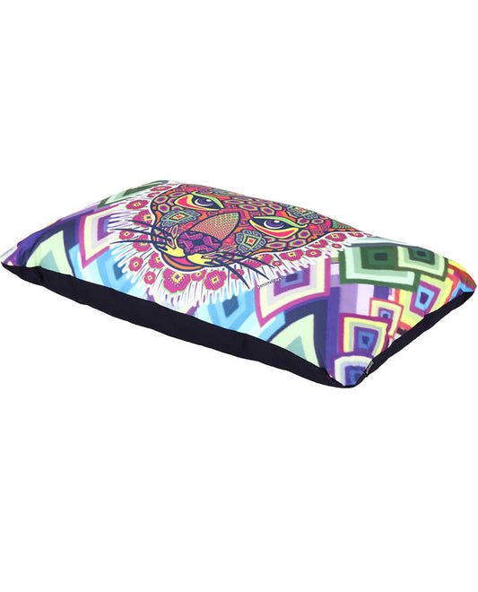 cojin-rectangular-jaguar-en-huichol-detalle