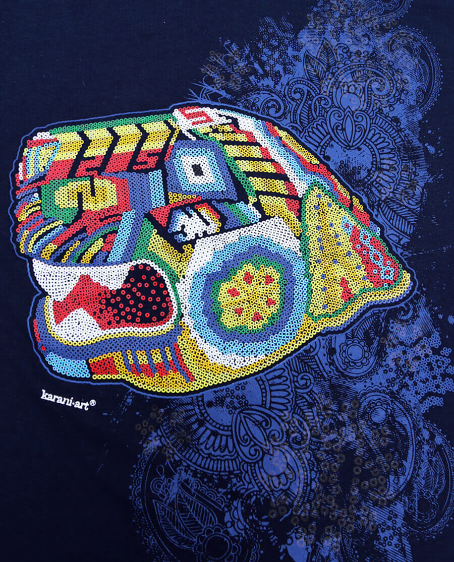 Playera-jaguar-huichol-marino-detalle