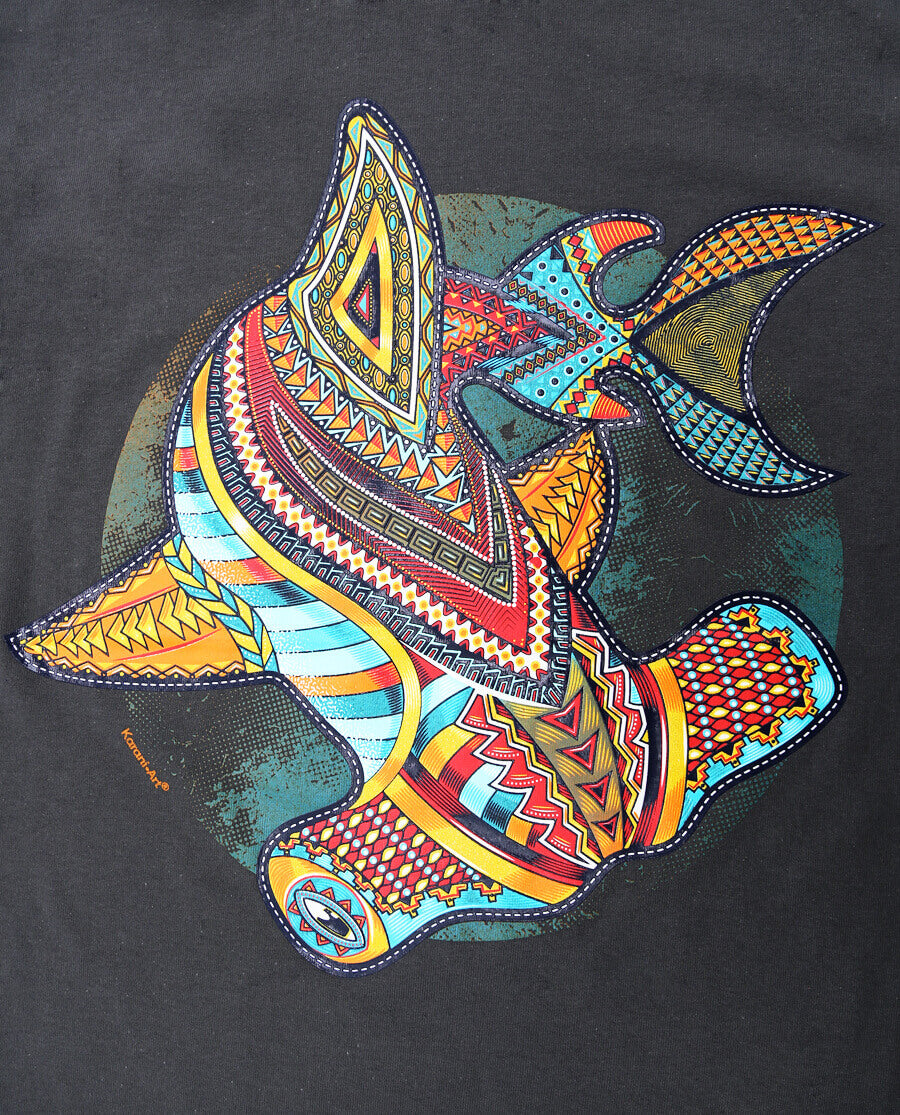 Playera-martinillo-carbon-detalle