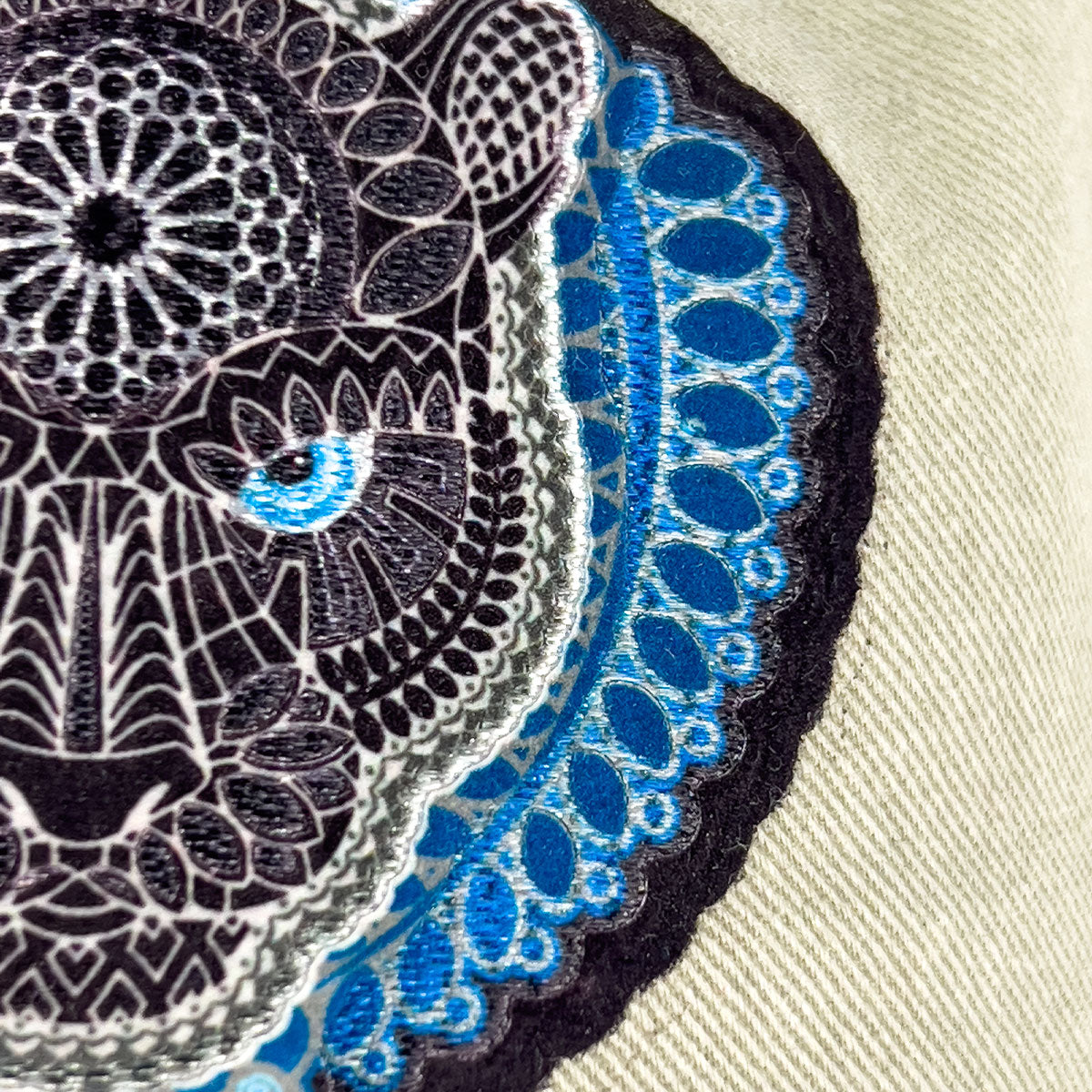 Gorra Sicarú Deslavada | Estilo Único con Inspiración Zapoteca